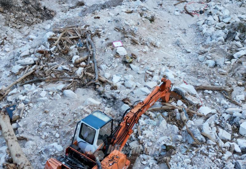 FOTO/VIDEO | Prošlo je mjesec dana od katastrofe u Jablanici: Razum nalaže oprez, ali ljudi se žele vratiti